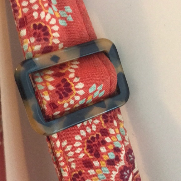 Vera Bradley Crossbody Bag - Picture 6 of 6